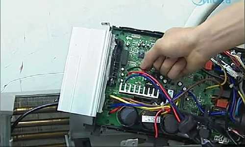 建湖美的空调电话是多少